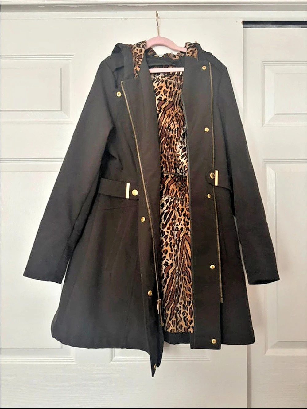 Women's Black Animal Print Lined Coat Like New